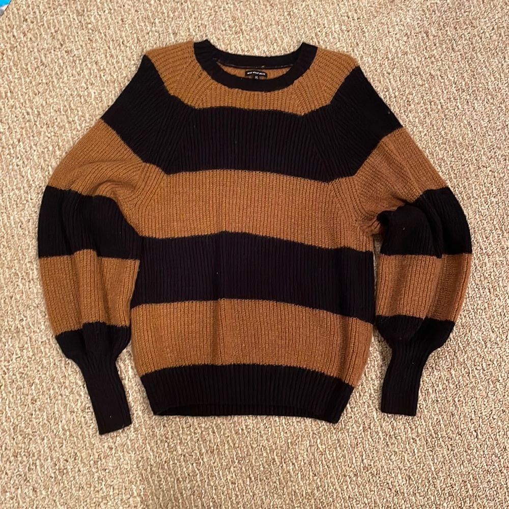 WHO WHAT WEAR STRIPED SWEATER